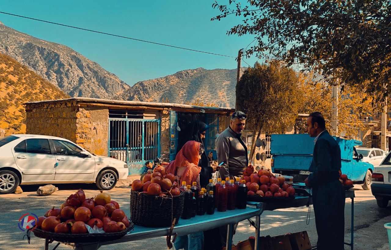 سرخترین لبخند پاییز در دل اورامانات