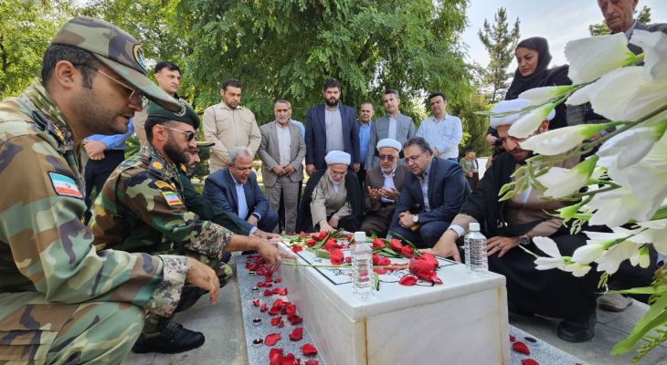 بانە در سوگ سروهای سرخ ۱۵ خرداد