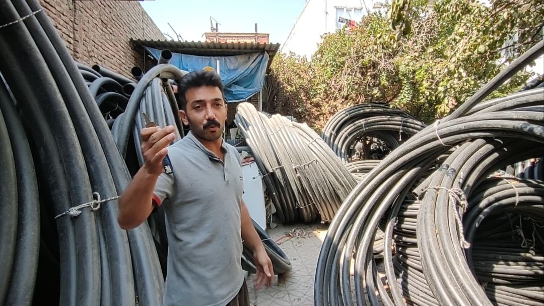دستهای همدلی برای حمایت از کسبوکارهای آسیبدیده مریوان